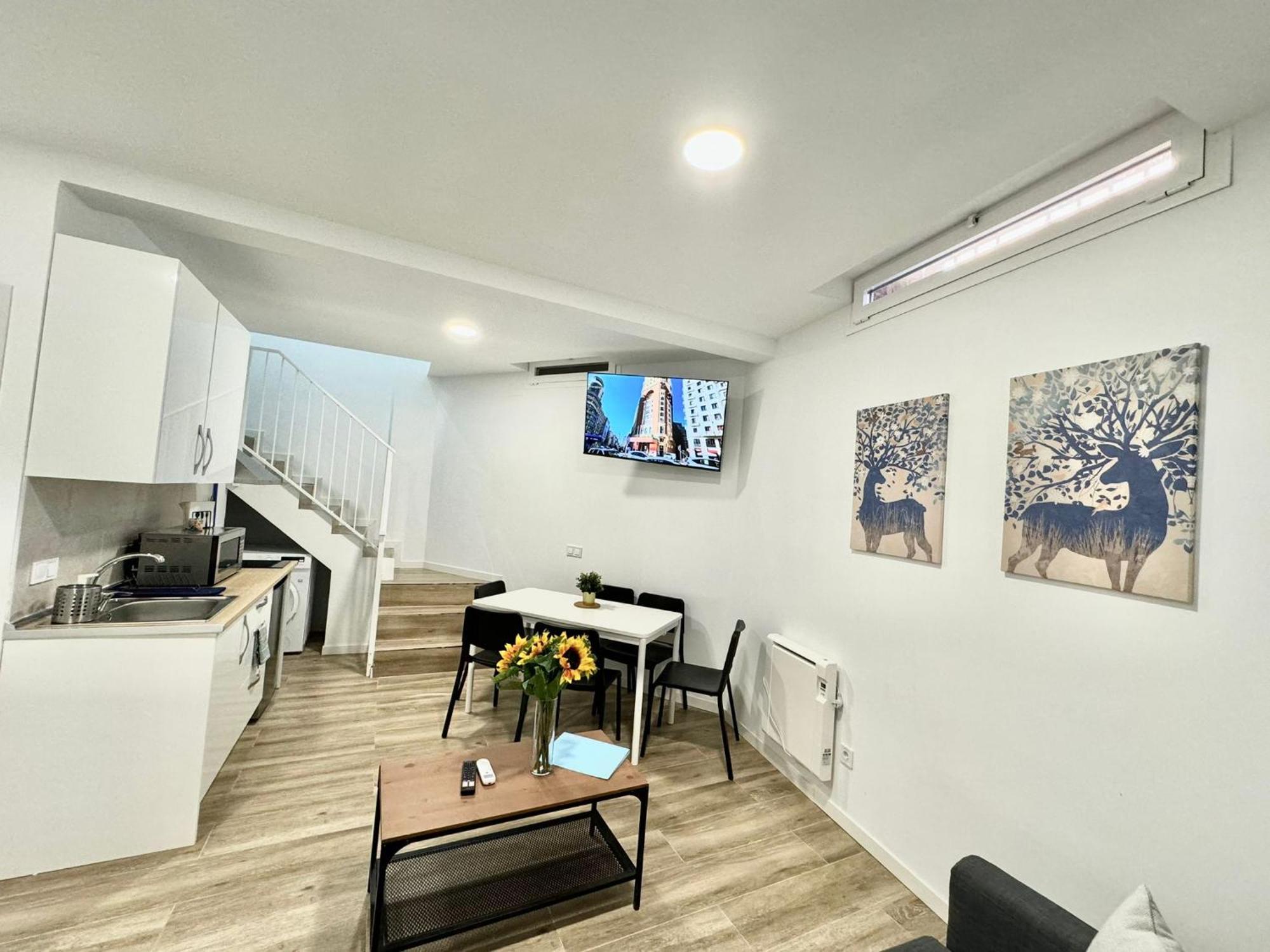 Apartamentos Madrid Connection - Universidad By Oshun Apartments Ngoại thất bức ảnh