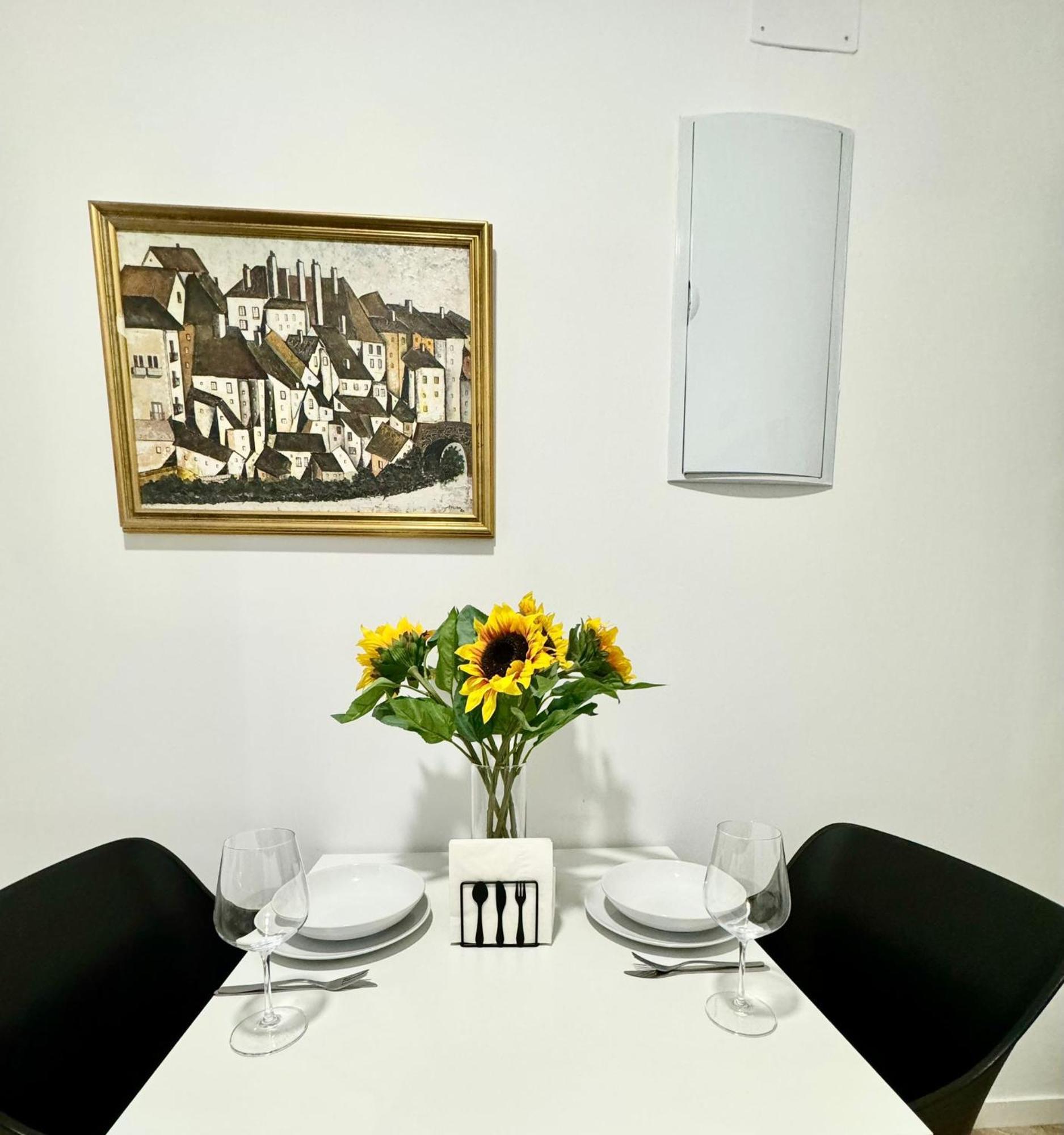 Apartamentos Madrid Connection - Universidad By Oshun Apartments Ngoại thất bức ảnh
