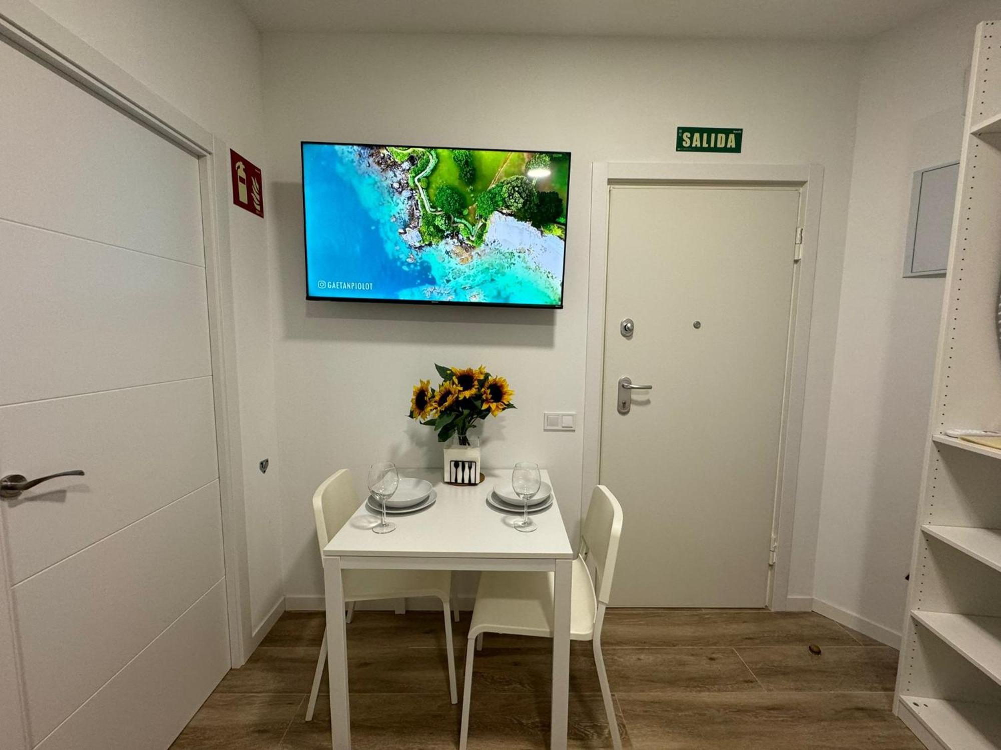 Apartamentos Madrid Connection - Universidad By Oshun Apartments Ngoại thất bức ảnh