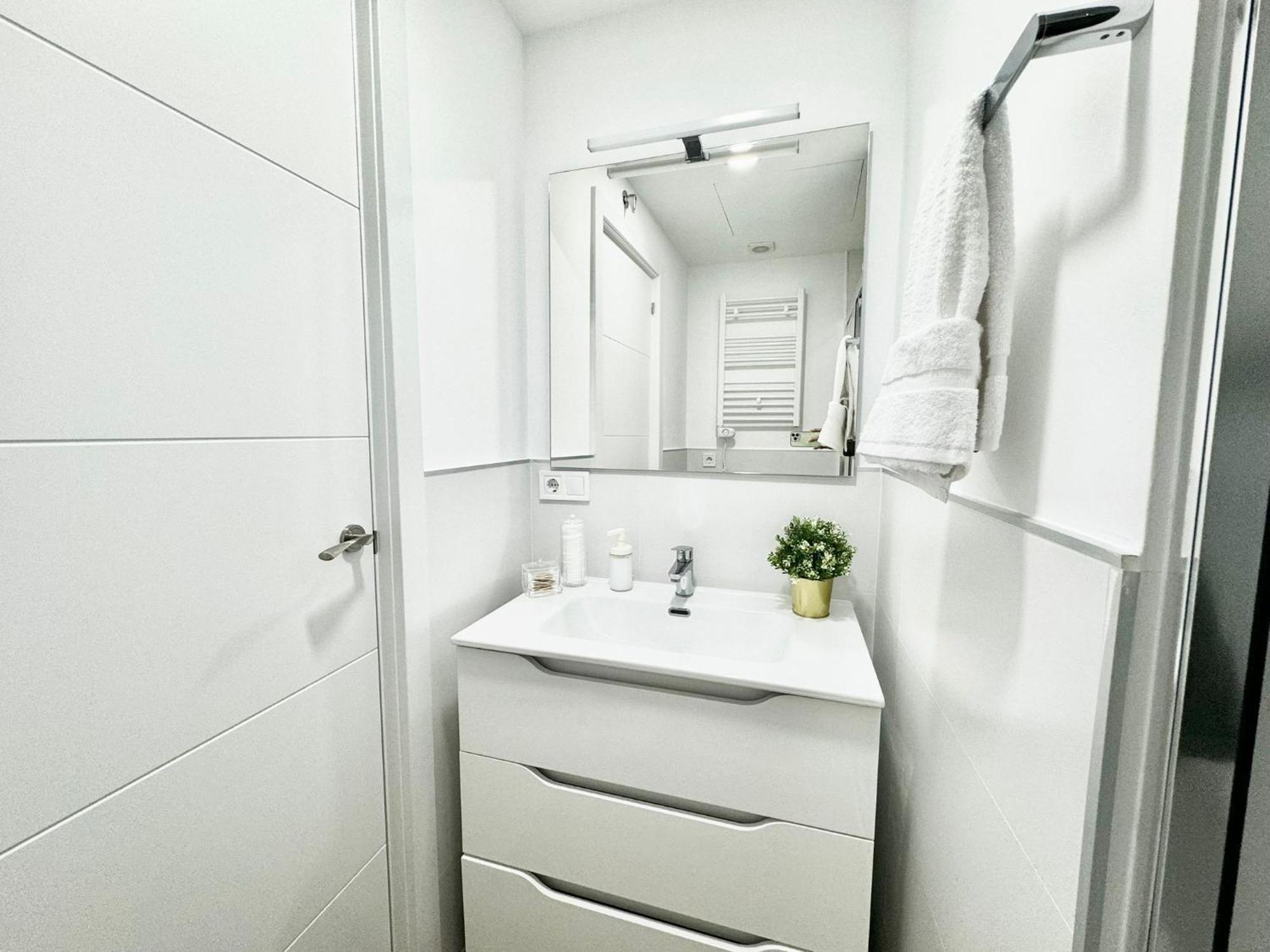 Apartamentos Madrid Connection - Universidad By Oshun Apartments Ngoại thất bức ảnh